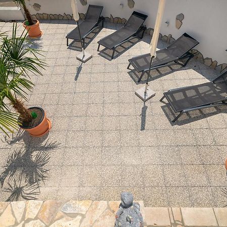 Apartments Gerta With Terrace บัชกา ภายนอก รูปภาพ