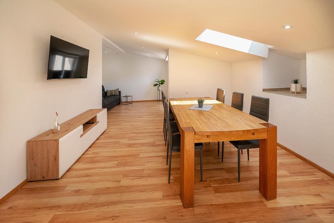 Apartments Gerta With Terrace บัชกา ภายนอก รูปภาพ