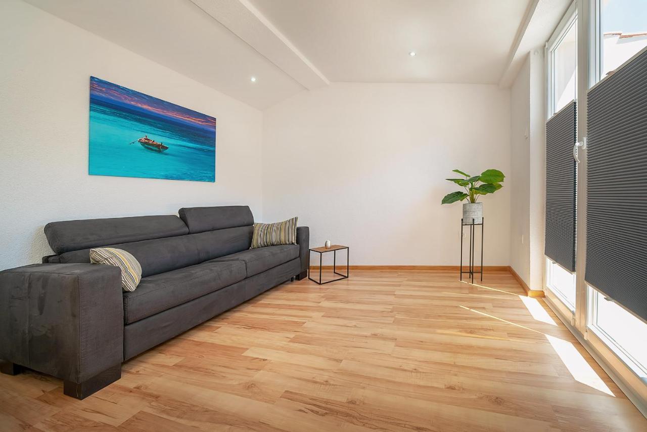 Apartments Gerta With Terrace บัชกา ภายนอก รูปภาพ